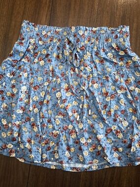 Indigo Rising Tiered Blue Floral Skirt * Size Small